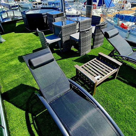 Barco-Apartamento En El Nautico De Vigo Exterior foto