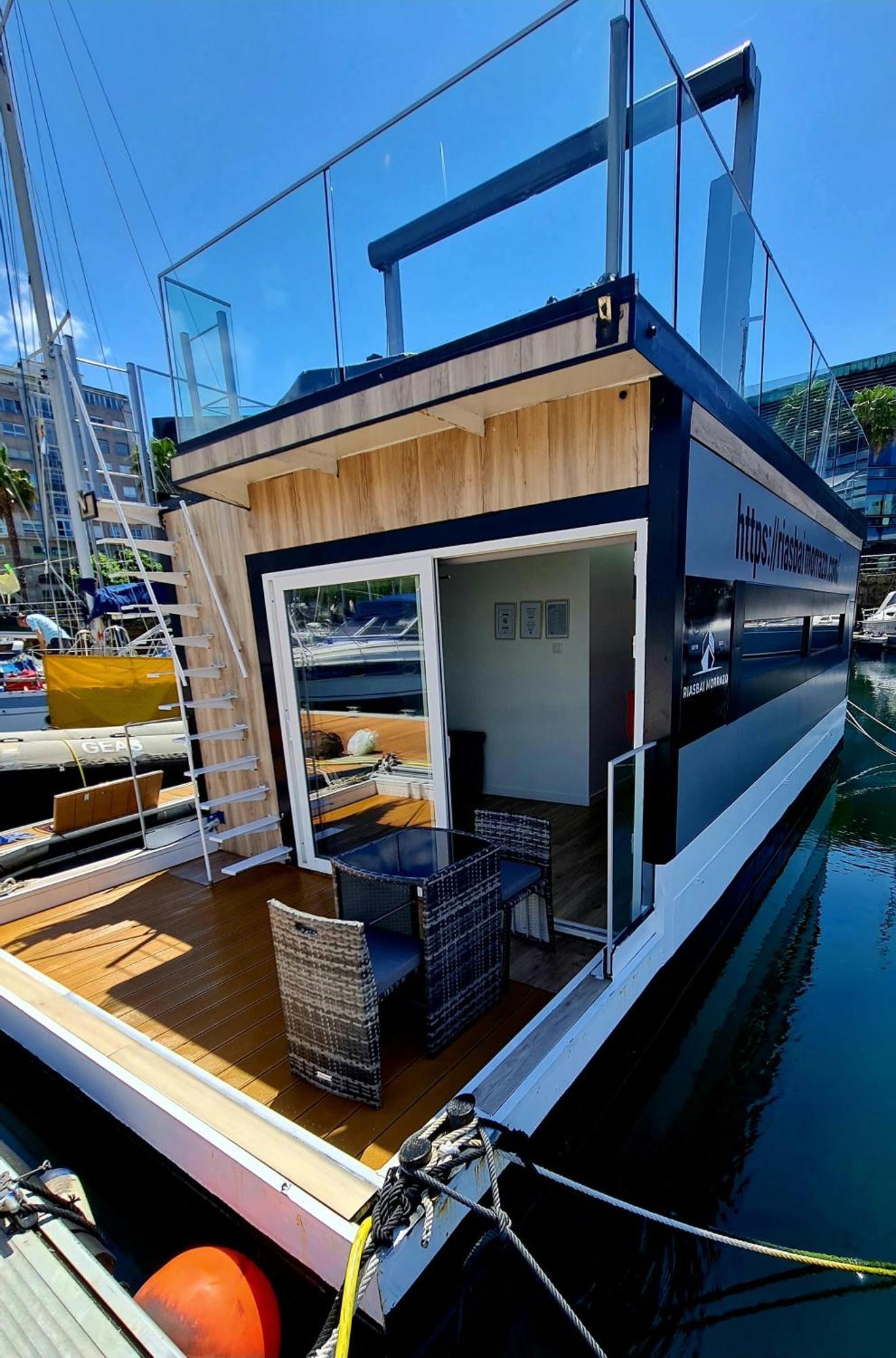 Barco-Apartamento En El Nautico De Vigo Exterior foto